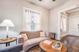 Cornerlight Haven | 6 Min to Overton Square - Image 3