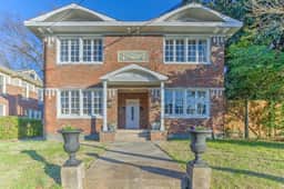 Historic Posh Upstairs Flat | Overton park - Image 3