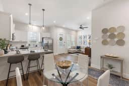 Modern Magnolia Cottage | Pool & Gym Access - Image 3