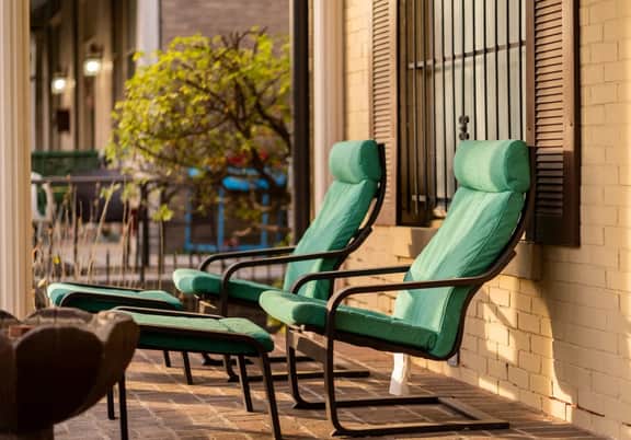 Historic Midtown Apartment - Image 5